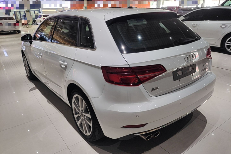 Audi A3 2020 car image #5