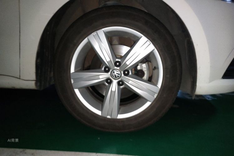 Volkswagen Lavida 2017 car image #9