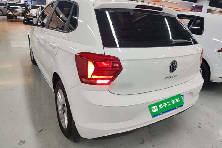 Volkswagen Polo 2021 car image #5