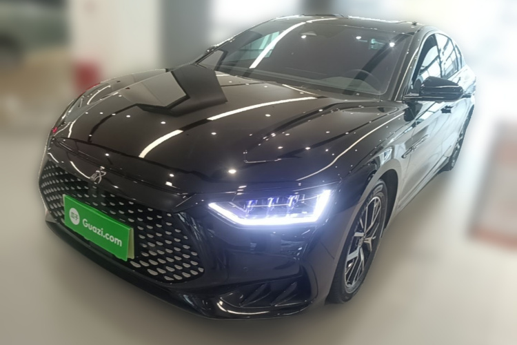 BYD Han 2023 car image #2