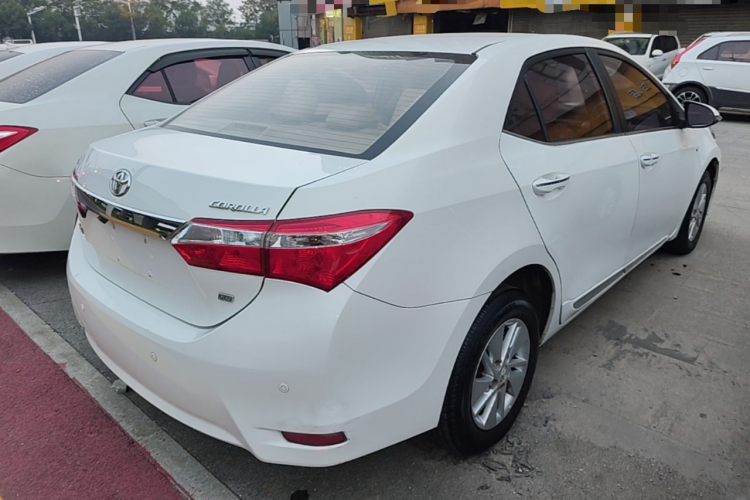 Toyota Corolla 2014 #7 Toyota Corolla 2014 car image #7