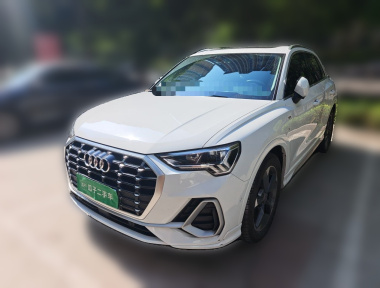 Audi Q3 2023 Audi Q3 2023 car image