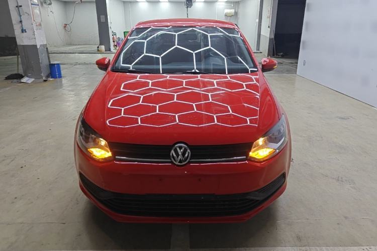 Volkswagen Polo 2018 car image #3