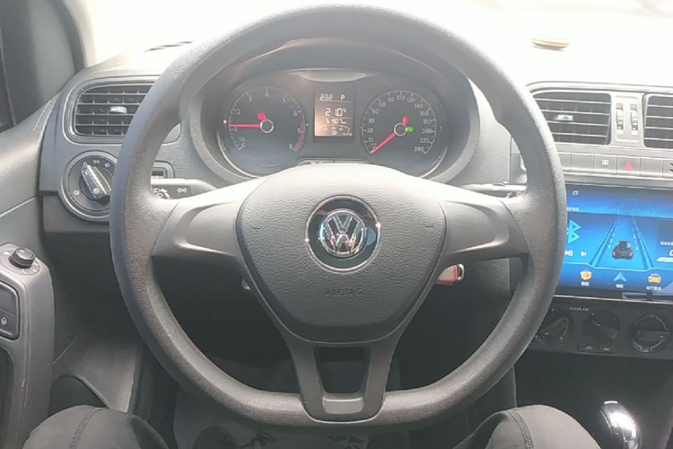 Volkswagen Polo 2018 #11 Volkswagen Polo 2018 car image #11