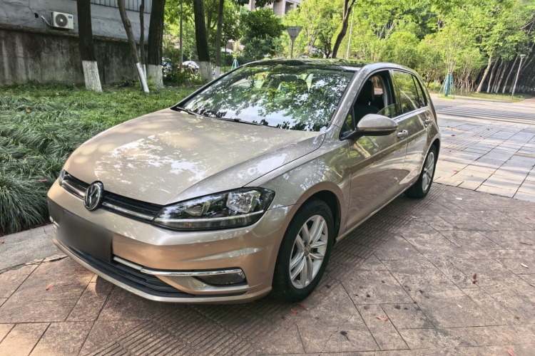 Volkswagen Golf 2018 #2 Volkswagen Golf 2018 car image #2