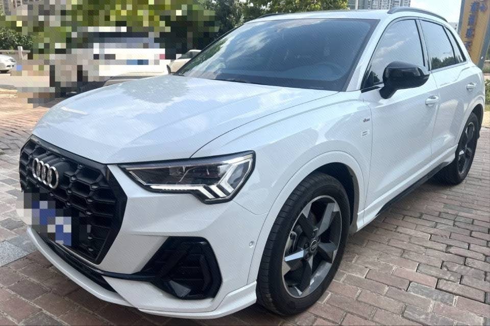 Audi Q3 2023 Audi Q3 2023 car image