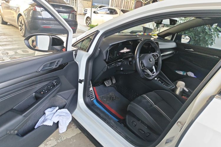 Volkswagen Golf 2023 #18 Volkswagen Golf 2023 صورة سيارة #18