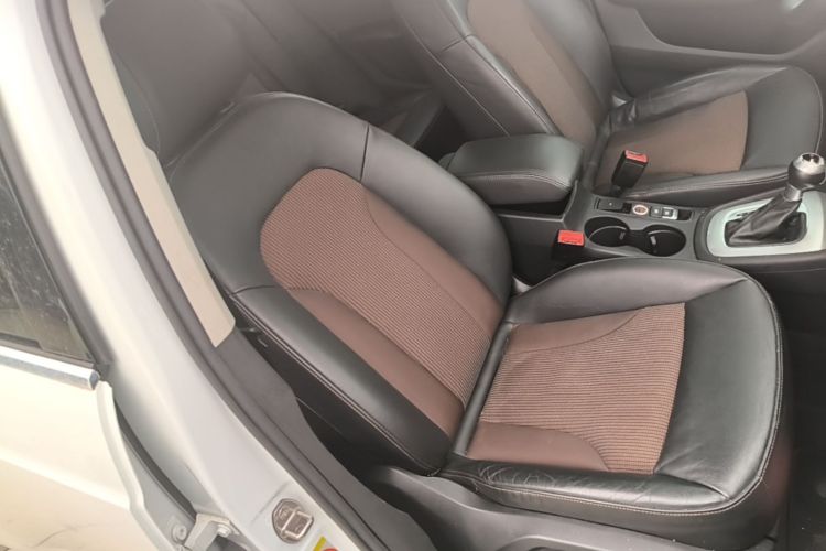 Audi Q3 2019 #24 Audi Q3 2019 car image #24