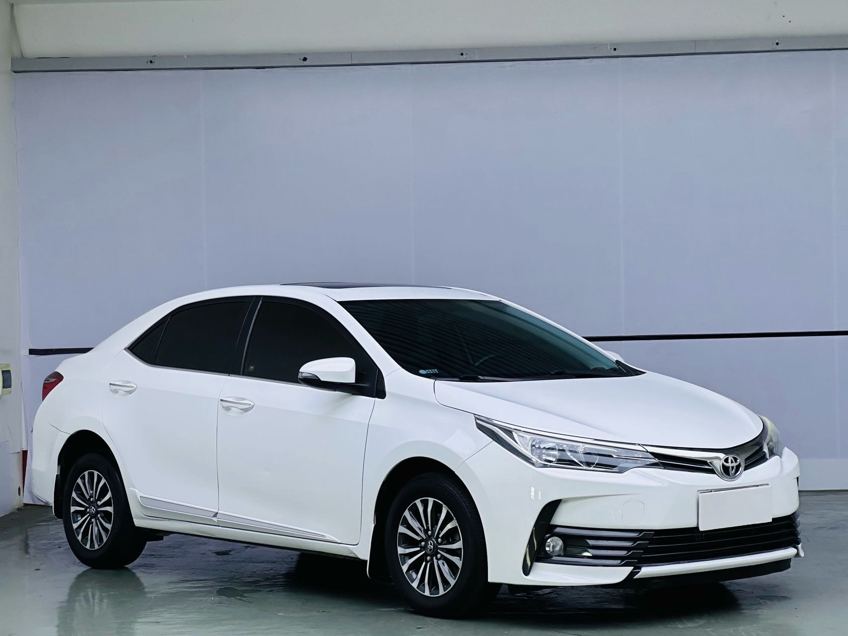 Toyota Corolla 2017 #3 Toyota Corolla 2017 car image #3