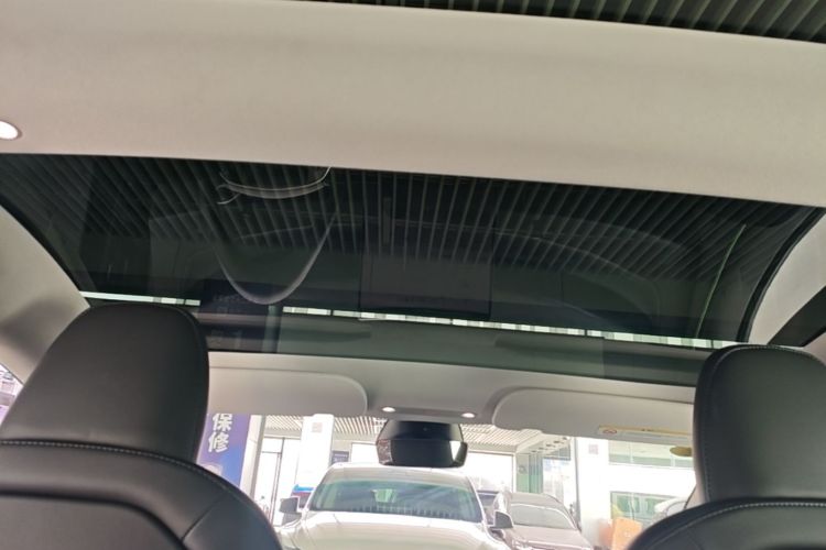 Tesla Model 3 2025 #18 Tesla Model 3 2025 immagine di auto #18