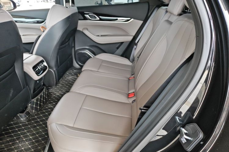 GEELY Boyue L 2025 #17 GEELY Boyue L 2025 car image #17