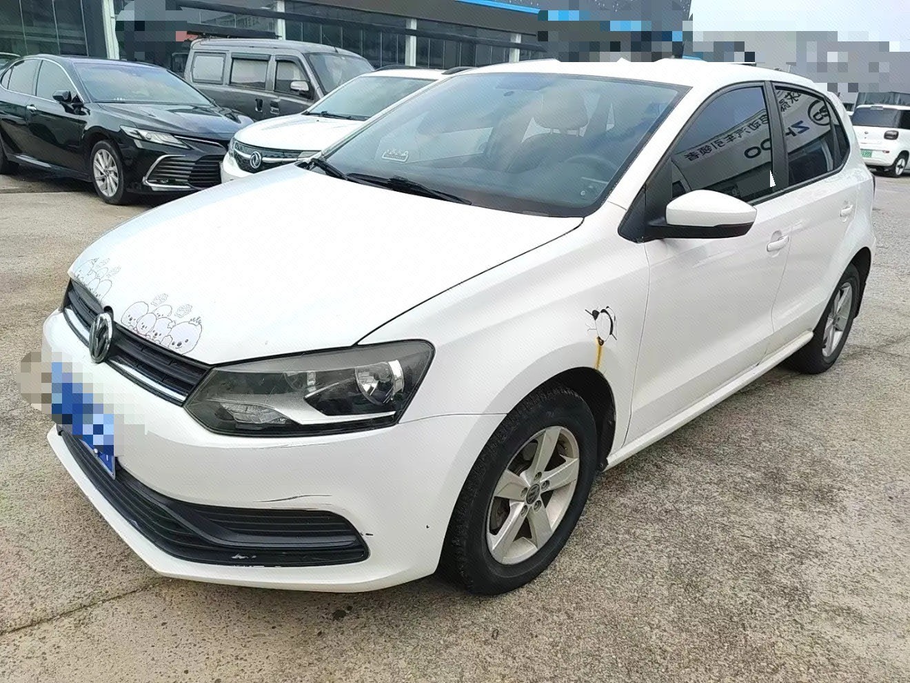 Volkswagen Polo 2014 car image 