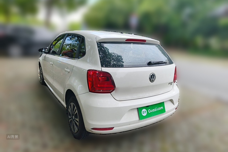 Volkswagen Polo 2019 car image #5