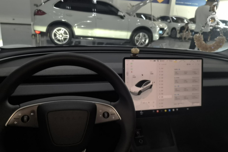 Tesla Model 3 2024 #10 Tesla Model 3 2024 immagine di auto #10