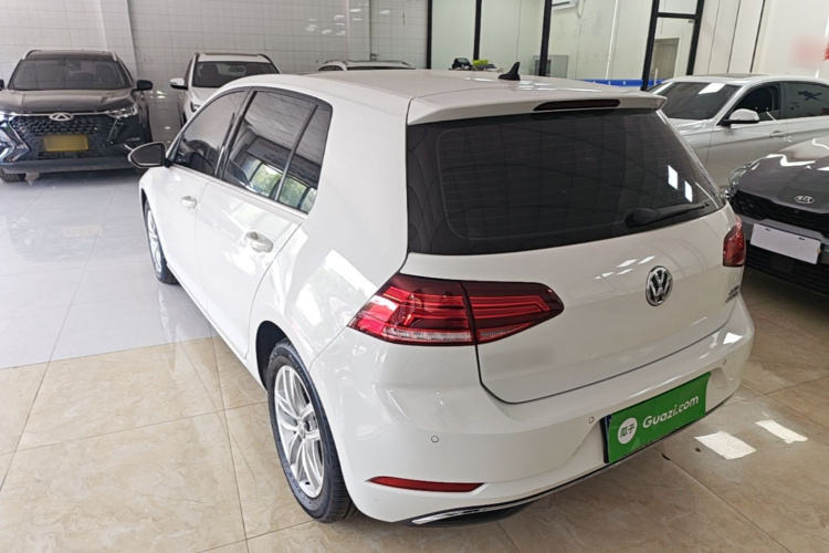 Volkswagen Golf 2020 #5 Volkswagen Golf 2020 car image #5