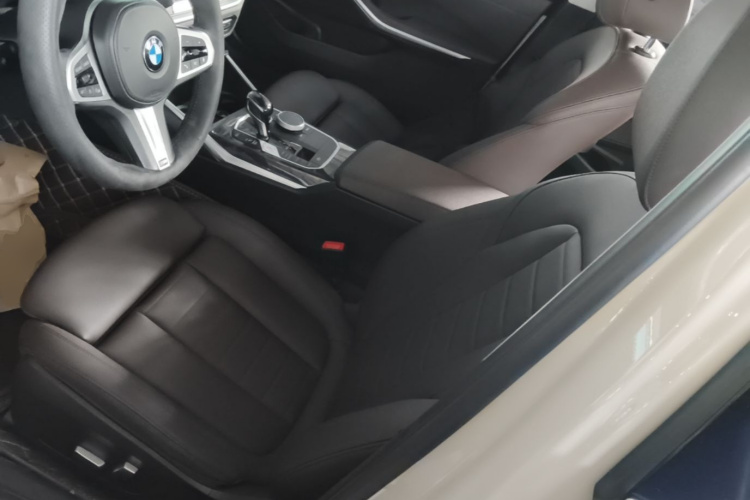 BMW 3 Series 2020 #15 BMW 3 Series 2020 car image #15