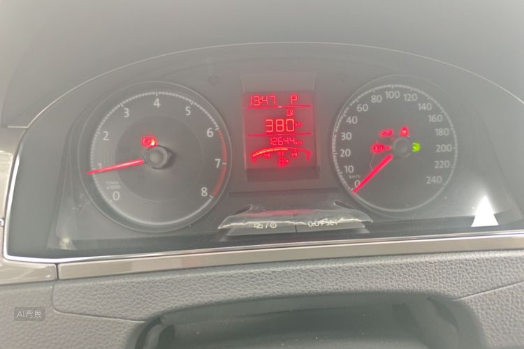 Volkswagen Santana 2020 car image #14