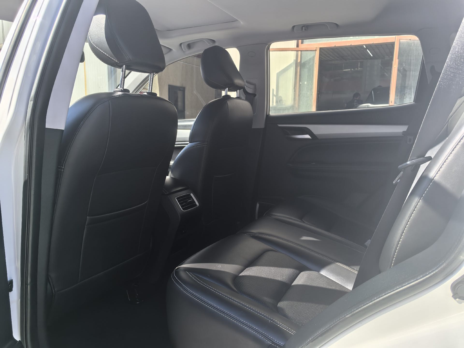 GEELY Vision X6 2020 #8 GEELY Vision X6 2020 car image #8