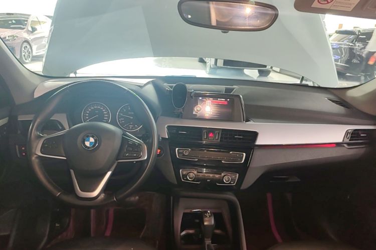 BMW X1 2016 #11 BMW X1 2016 car image #11
