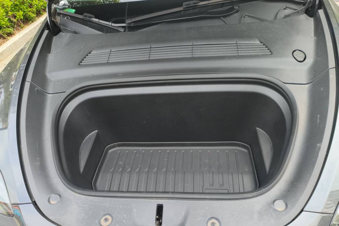 Tesla Model Y 2024 #10 Tesla Model Y 2024 imagem de carro #10