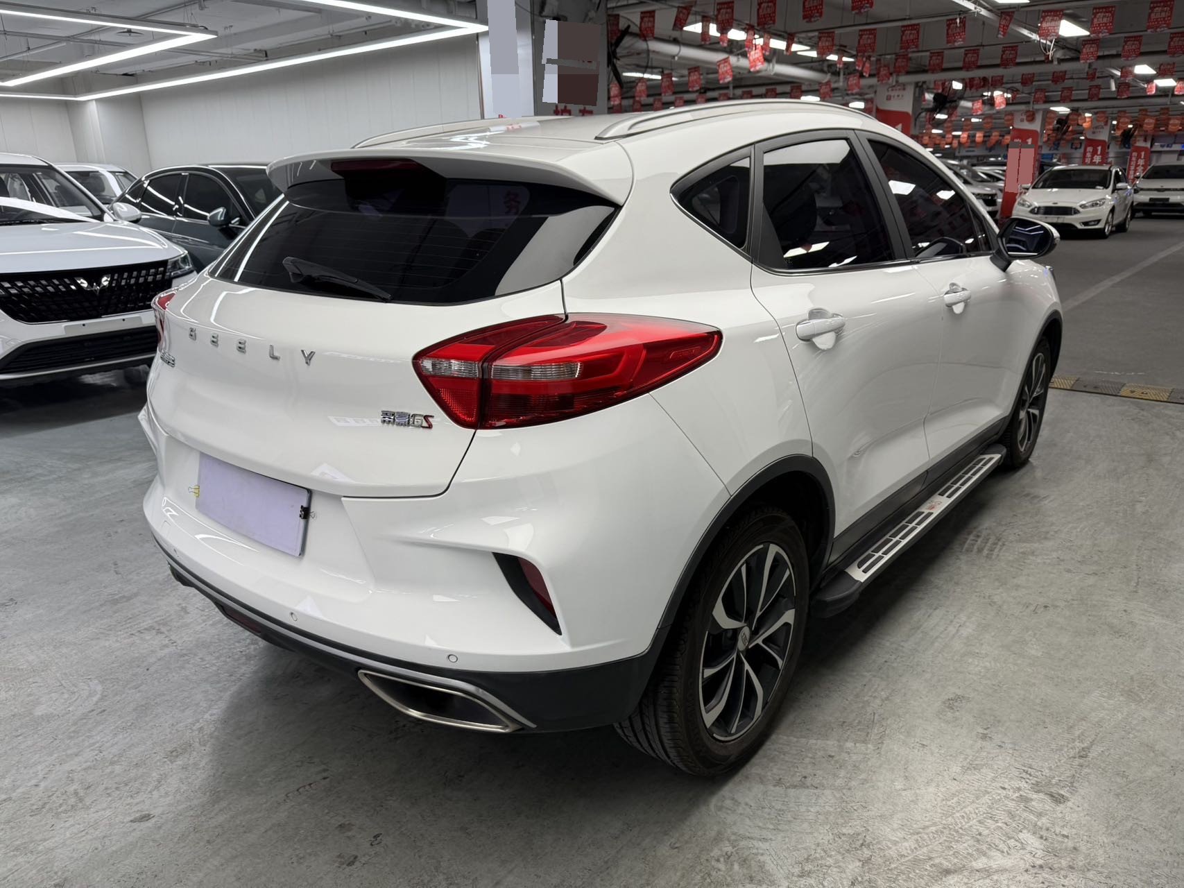GEELY Emgrand GS 2019 صورة سيارة #7