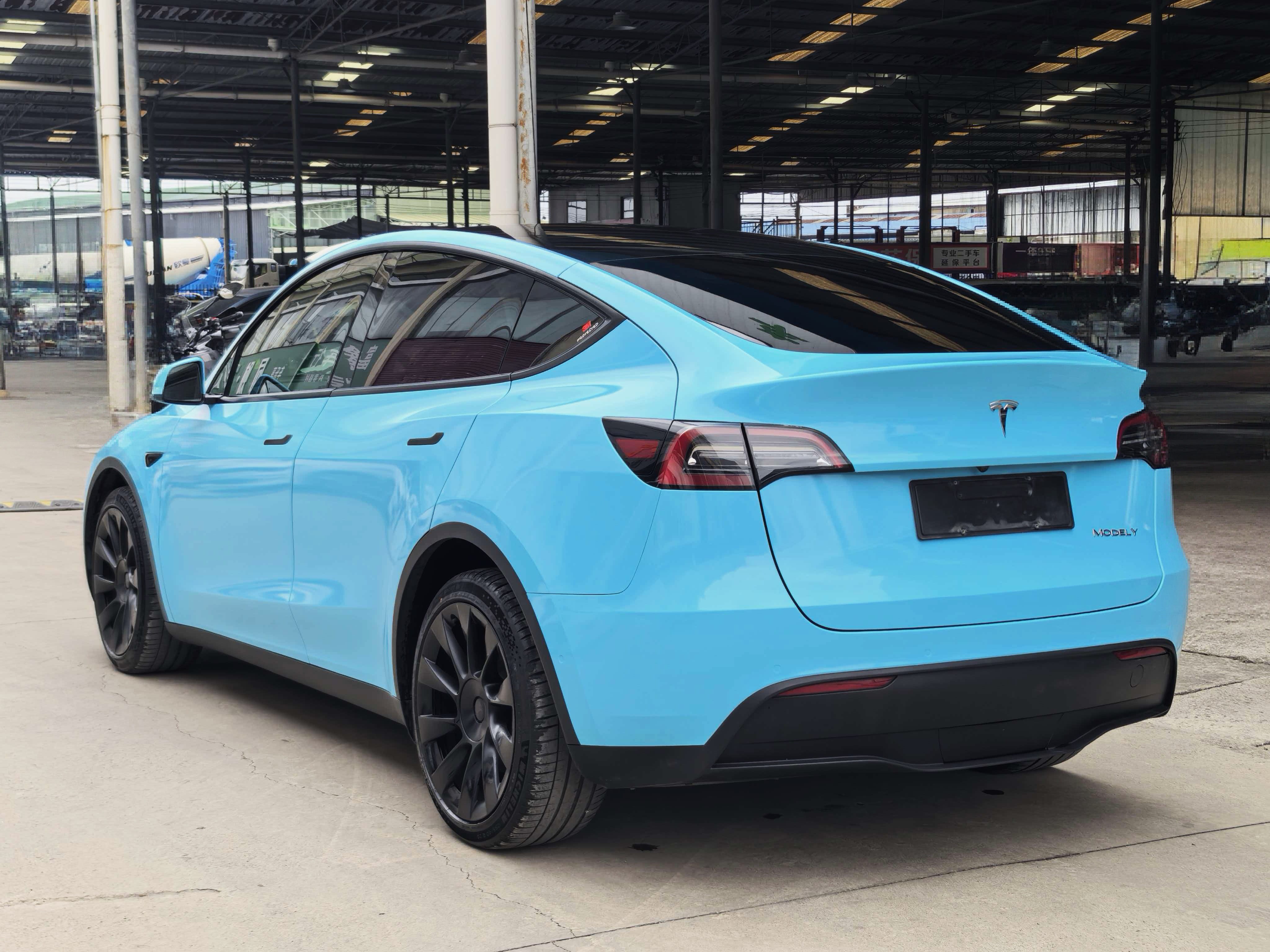 Tesla Model Y 2022 #7 Tesla Model Y 2022 car image #7