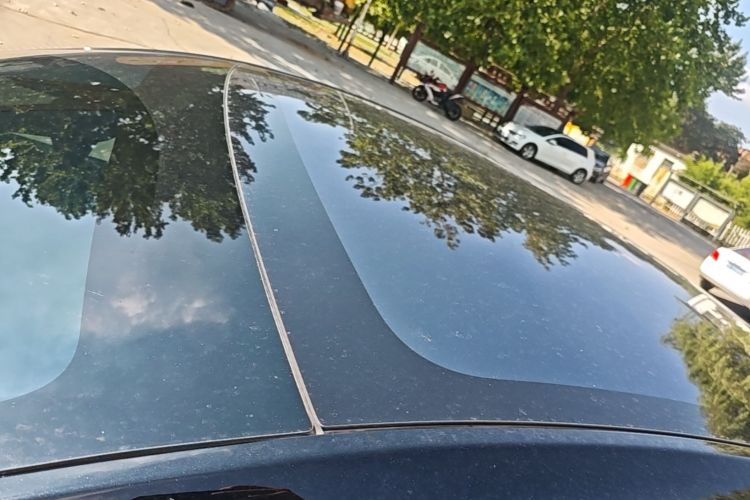 Tesla Model Y 2025 #25 Tesla Model Y 2025 car image #25