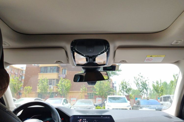 BMW 3 Series 2021 car image #20