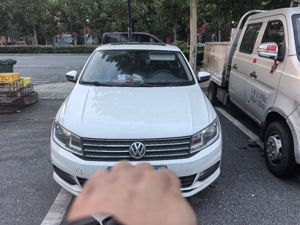 Volkswagen Santana 2016 Volkswagen Santana 2016 car image