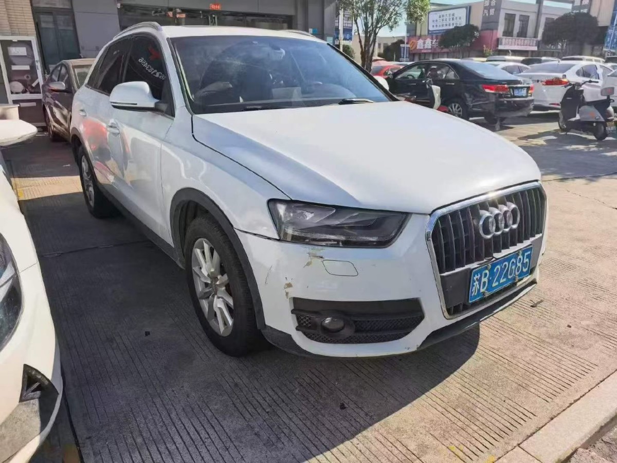 Audi Q3 2015 Audi Q3 2015 car image