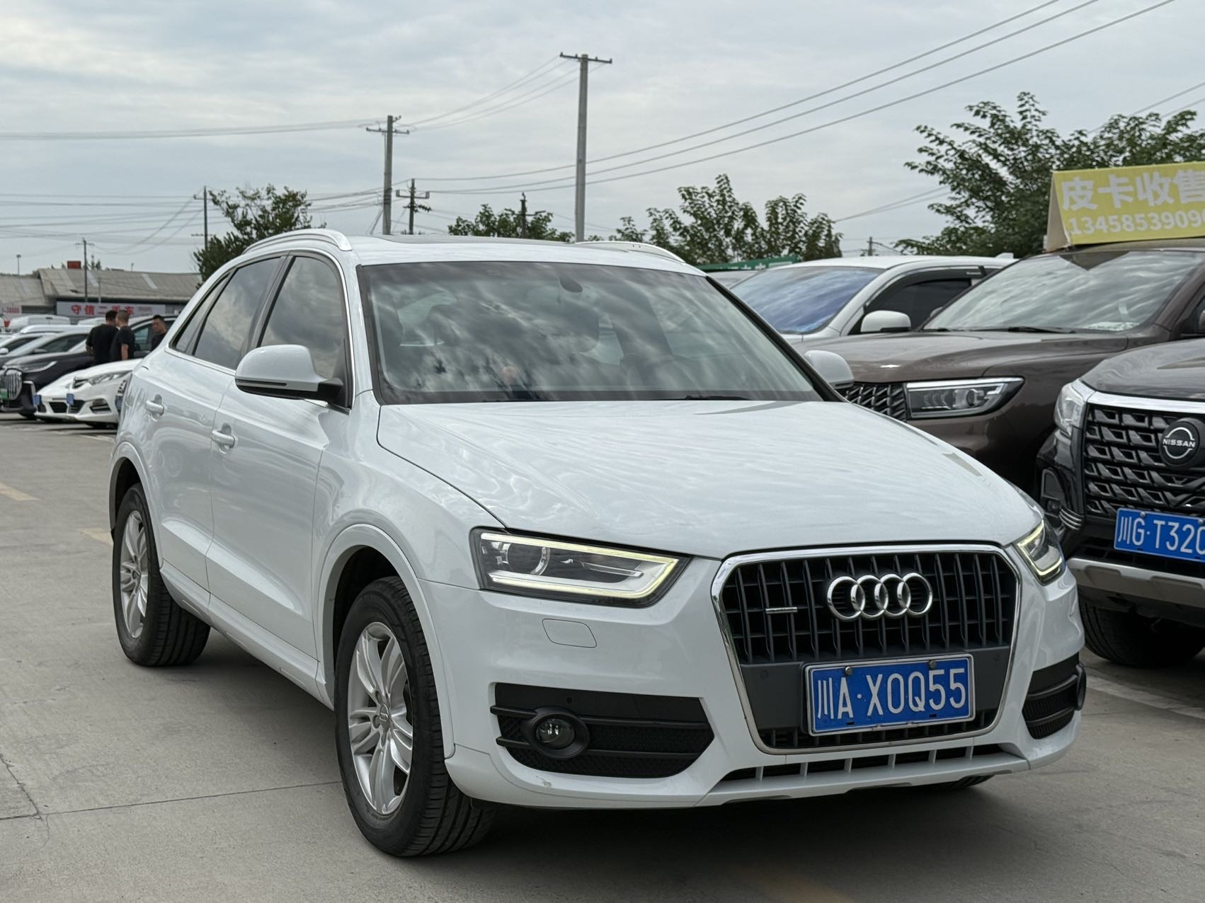 Audi Q3 2015 car image #3