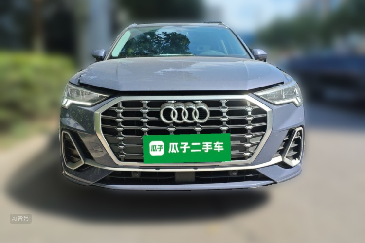 Audi Q3 2021 car image #3