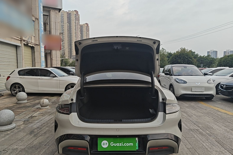 MI SU7 2025 изображение автомобиля #19