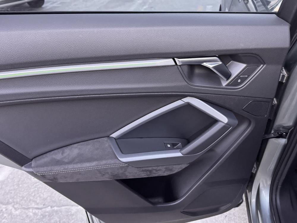 Audi Q3 Sportback 2022 #6 Audi Q3 Sportback 2022 صورة سيارة #6