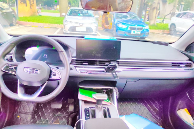 GEELY Emgrand 2023 car image #7