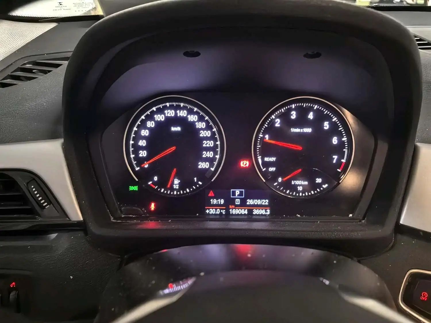 BMW X1 2019 #12 BMW X1 2019 imagem de carro #12