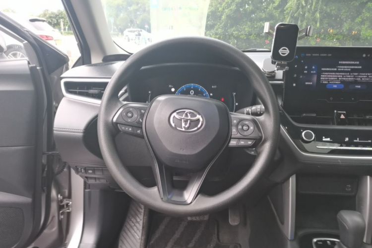 Toyota Corolla Cross 2023 #15 Toyota Corolla Cross 2023 car image #15