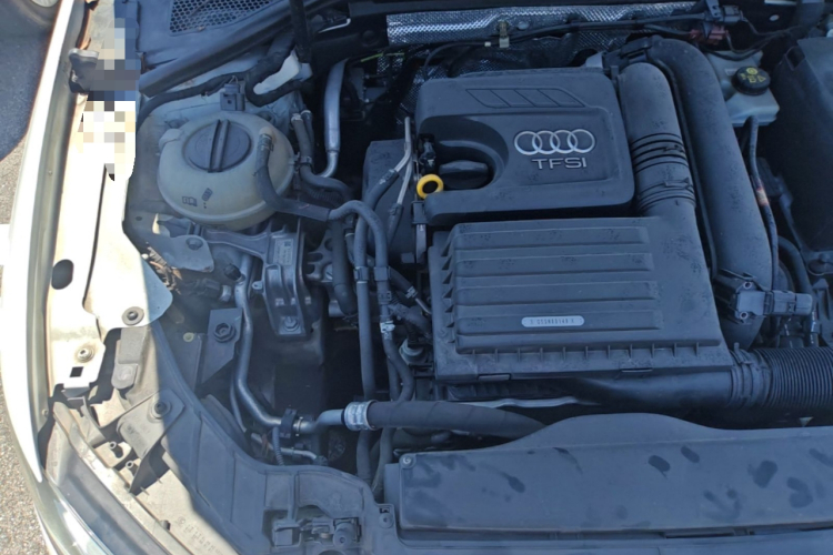 Audi A3 2016 car image #23
