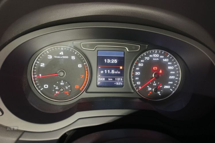 Audi Q3 2016 image de voiture #13