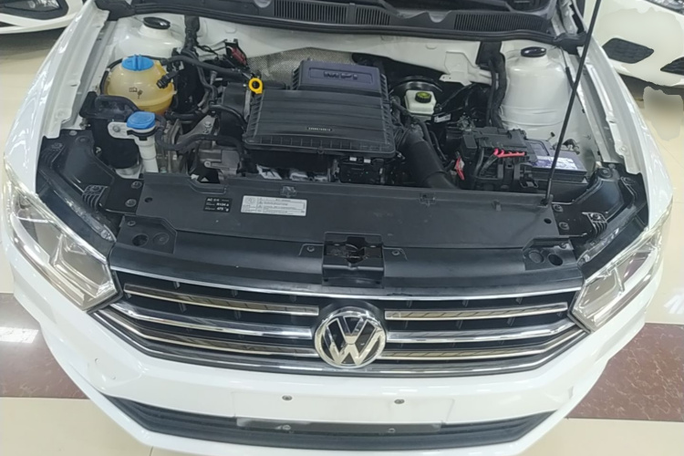 Volkswagen Bora 2016 #20 Volkswagen Bora 2016 car image #20
