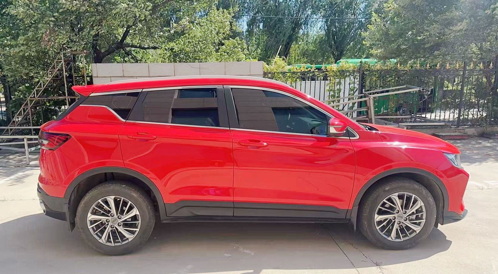GEELY Coolray 2022 car image #11