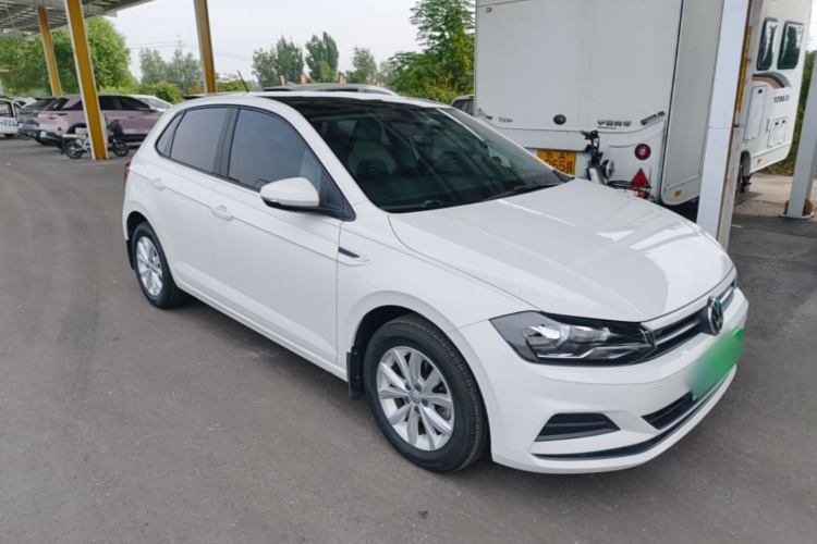 Volkswagen Polo 2020 car image #4