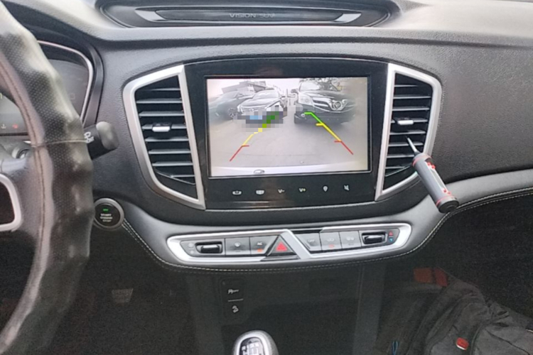 GEELY Vision X6 2021 صورة سيارة #13