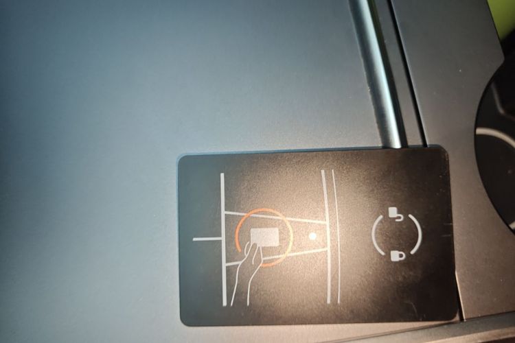 Tesla Model Y 2022 #9 Tesla Model Y 2022 immagine di auto #9