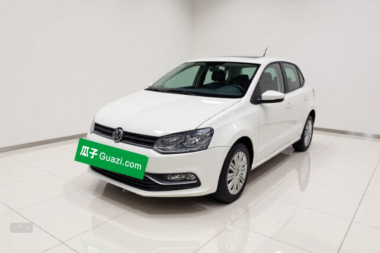 Volkswagen Polo 2016 car image #2
