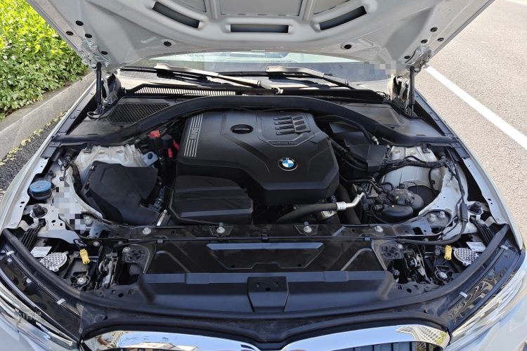 BMW 3 Series 2021 #22 BMW 3 Series 2021 car image #22