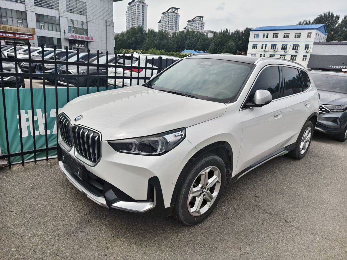 BMW X1 2023 BMW X1 2023 car image
