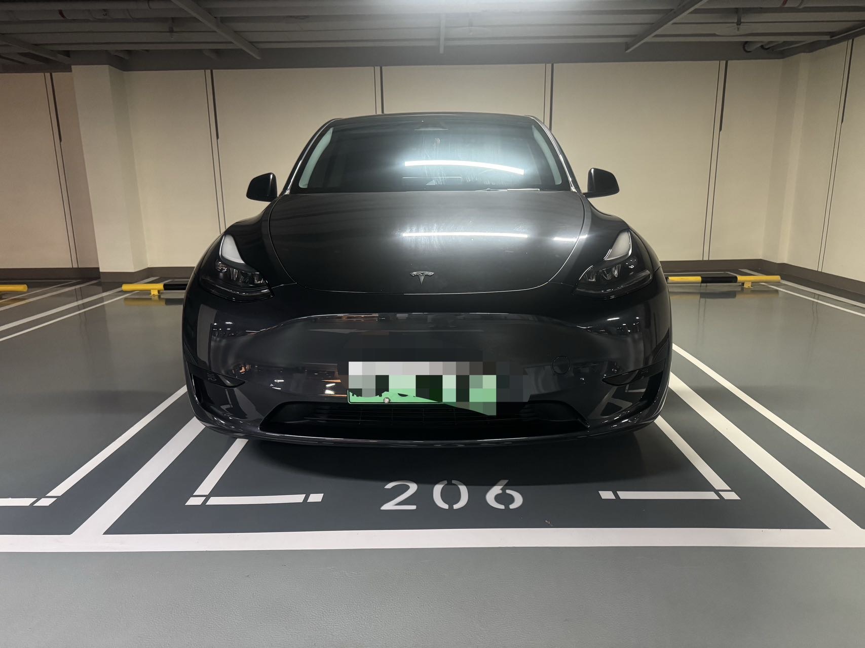 Tesla Model Y 2024 #2 Tesla Model Y 2024 immagine di auto #2