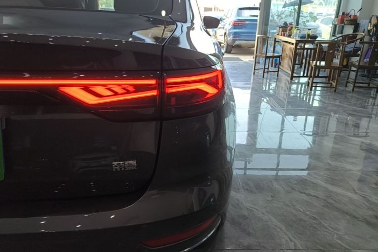 GEELY Emgrand 2023 #8 GEELY Emgrand 2023 immagine di auto #8