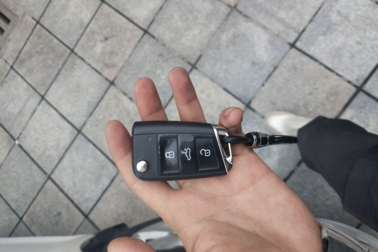 Volkswagen Golf 2017 car image #11